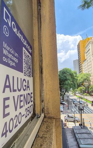 Studio à venda com 40m², 1 quarto e sem vaga Studio à venda com 40m², 1 quarto e sem vagaPlaquinha