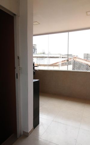 Casa de condomínio à venda com 90m², 3 quartos e 1 vagaCobertura
