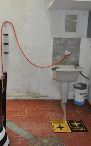 Apartamento à venda com 75m², 2 quartos e 1 vagaÁrea de Serviço