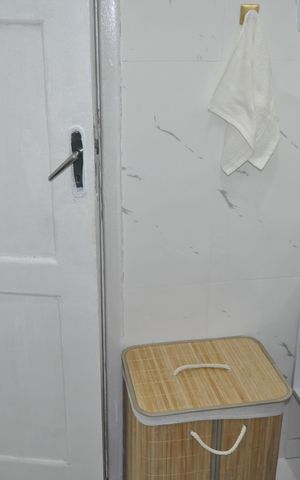 Apartamento à venda com 75m², 2 quartos e 1 vagaBanheiro Social