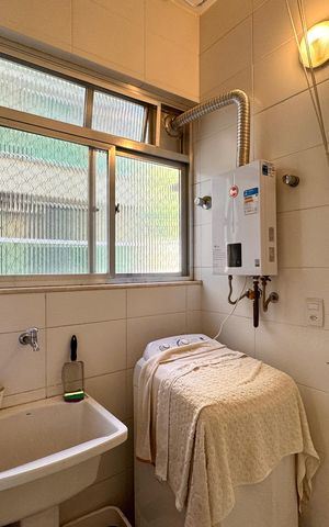 Apartamento à venda com 85m², 2 quartos e 1 vaga Apartamento à venda com 85m², 2 quartos e 1 vagaÁrea de serviço