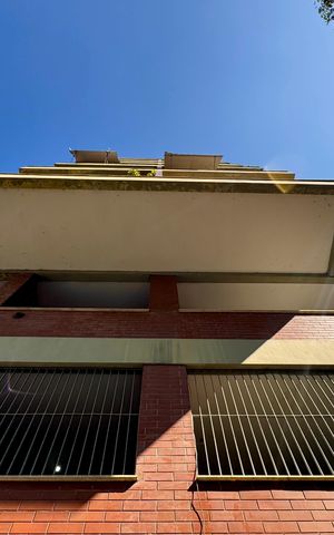 Apartamento à venda com 85m², 2 quartos e 1 vaga Apartamento à venda com 85m², 2 quartos e 1 vagaFachada