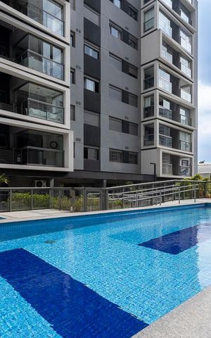 Apartamento à venda com 99m², 2 quartos e 1 vaga Apartamento à venda com 99m², 2 quartos e 1 vagaPiscina