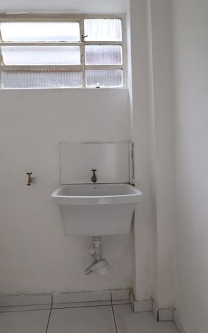 Casa à venda com 182m², 3 quartos e 2 vagasÁrea de Serviço