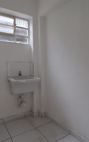 Casa à venda com 182m², 3 quartos e 2 vagasÁrea de Serviço