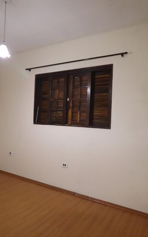 Casa à venda com 182m², 3 quartos e 2 vagasQuarto 1