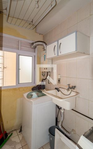 Apartamento à venda com 63m², 2 quartos e 1 vaga Apartamento à venda com 63m², 2 quartos e 1 vagaÁrea de serviço