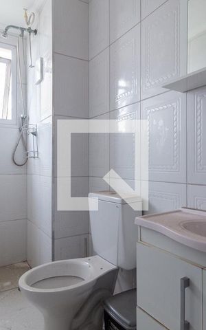 Apartamento à venda com 63m², 2 quartos e 1 vaga Apartamento à venda com 63m², 2 quartos e 1 vagaBanheiro