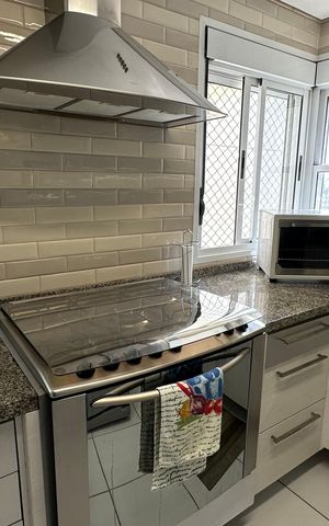 Apartamento à venda com 119m², 3 quartos e 2 vagas Apartamento à venda com 119m², 3 quartos e 2 vagasSala/cozinha