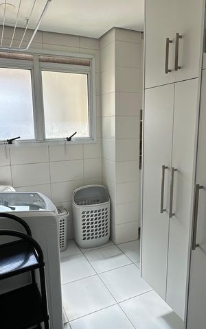 Apartamento à venda com 119m², 3 quartos e 2 vagas Apartamento à venda com 119m², 3 quartos e 2 vagasÁrea de serviço