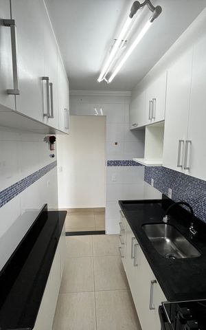Apartamento para alugar com 66m², 3 quartos e 2 vagas Apartamento para alugar com 66m², 3 quartos e 2 vagasCozinha