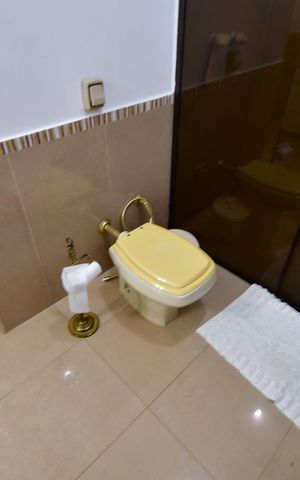 Casa de condomínio à venda com 850m², 4 quartos e 6 vagasBanheiro Suíte