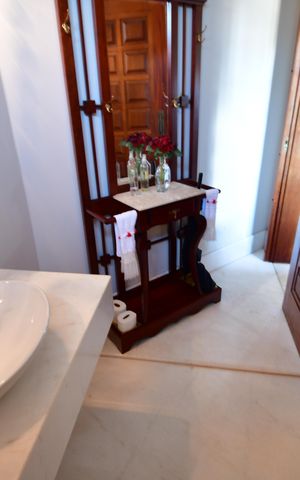 Casa de condomínio à venda com 850m², 4 quartos e 6 vagasLavabo