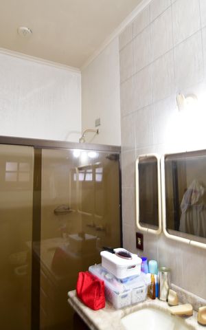 Casa de condomínio à venda com 850m², 4 quartos e 6 vagasBanheiro Suíte 3