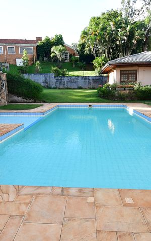 Casa de condomínio à venda com 850m², 4 quartos e 6 vagasPiscina