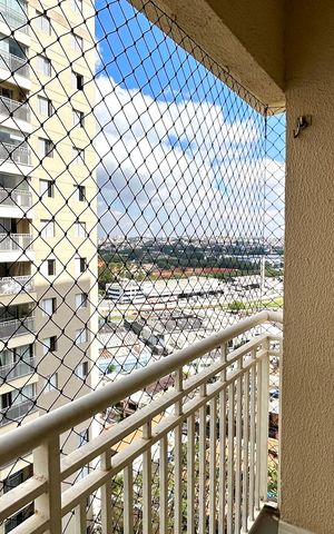 Apartamento para alugar com 65m², 3 quartos e 1 vagaVaranda