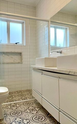Casa para alugar com 120m², 3 quartos e 1 vagaBanheiro