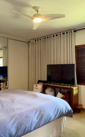 Casa à venda com 400m², 4 quartos e 2 vagas Casa à venda com 400m², 4 quartos e 2 vagasSuite