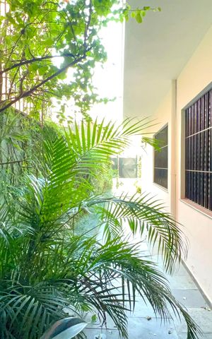 Casa à venda com 400m², 4 quartos e 2 vagas Casa à venda com 400m², 4 quartos e 2 vagasÁrea comum