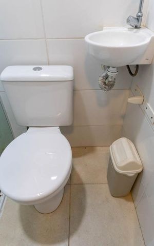 Studio à venda com 35m², 1 quarto e sem vaga Studio à venda com 35m², 1 quarto e sem vagaBanheiro Social