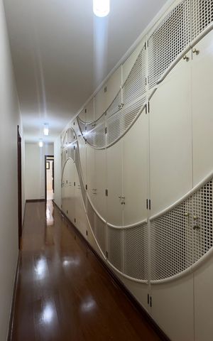 Apartamento para alugar com 424m², 5 quartos e 4 vagas Apartamento para alugar com 424m², 5 quartos e 4 vagasCorredor