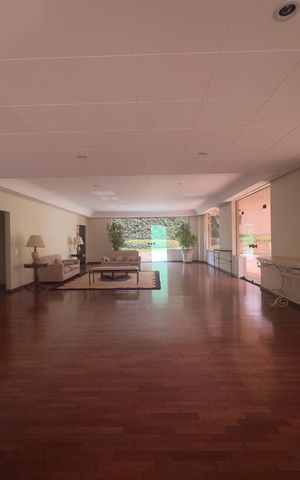Apartamento para alugar com 424m², 5 quartos e 4 vagas Apartamento para alugar com 424m², 5 quartos e 4 vagasÁrea comum - Salão de festas