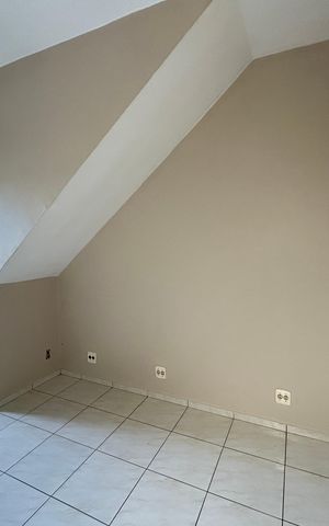 Casa à venda com 107m², 1 quarto e sem vagaSala
