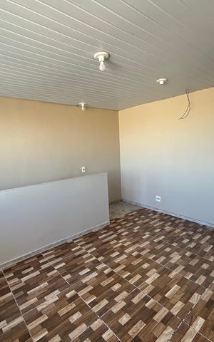 Casa à venda com 107m², 1 quarto e sem vagaQuarto