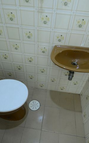Apartamento para alugar com 100m², 3 quartos e 2 vagasBanheiro de Serviço