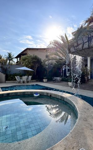 Casa de condomínio para alugar com 387m², 6 quartos e 2 vagas Casa de condomínio para alugar com 387m², 6 quartos e 2 vagasÁrea externa