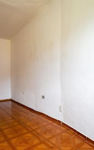 Casa à venda com 310m², 5 quartos e sem vaga Casa à venda com 310m², 5 quartos e sem vagaQuarto 3 casa 3