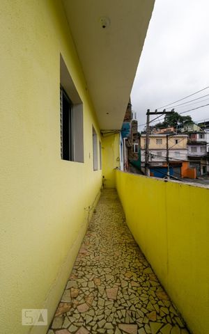 Casa à venda com 310m², 5 quartos e sem vaga Casa à venda com 310m², 5 quartos e sem vagaVaranda casa 3