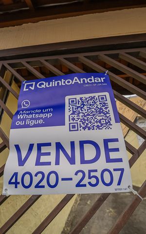 Casa à venda com 250m², 4 quartos e 1 vaga Casa à venda com 250m², 4 quartos e 1 vaga10/04/28 Placa: WYNY - 141