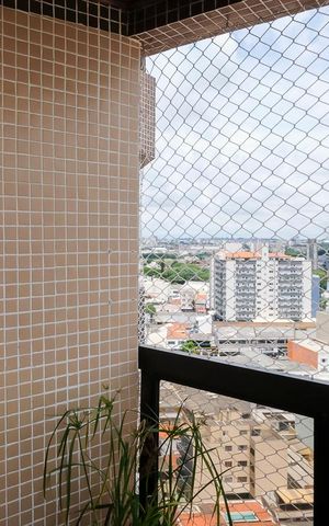 Apartamento à venda com 190m², 4 quartos e 4 vagasVaranda da suíte 2