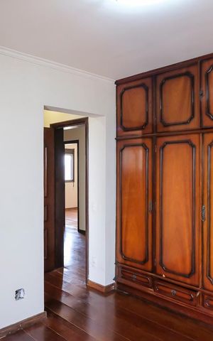 Apartamento à venda com 190m², 4 quartos e 4 vagasSuíte 2