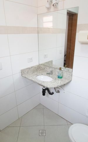Casa à venda com 300m², 5 quartos e 3 vagas Casa à venda com 300m², 5 quartos e 3 vagasBanheiro da Suíte 3