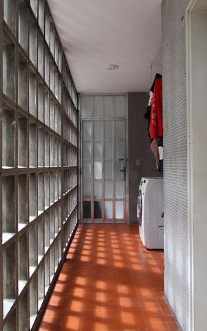 Apartamento à venda com 190m², 3 quartos e 1 vagaÁrea de Serviço