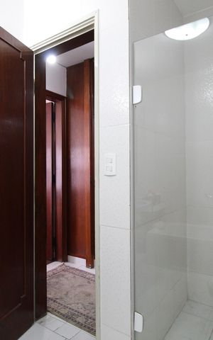 Apartamento à venda com 190m², 3 quartos e 1 vagaBanheiro da Suíte