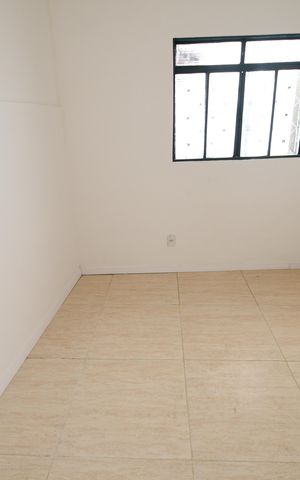 Casa para alugar com 80m², 2 quartos e 2 vagasQuarto 1