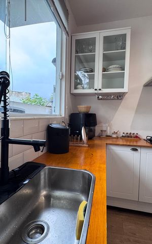 Casa de condomínio à venda com 60m², 2 quartos e 2 vagas Casa de condomínio à venda com 60m², 2 quartos e 2 vagasCozinha