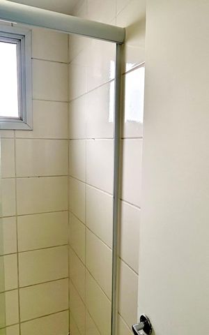 Apartamento à venda com 47m², 2 quartos e 1 vaga Apartamento à venda com 47m², 2 quartos e 1 vagaBanheiro