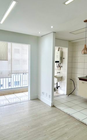 Apartamento à venda com 47m², 2 quartos e 1 vaga Apartamento à venda com 47m², 2 quartos e 1 vagaSala