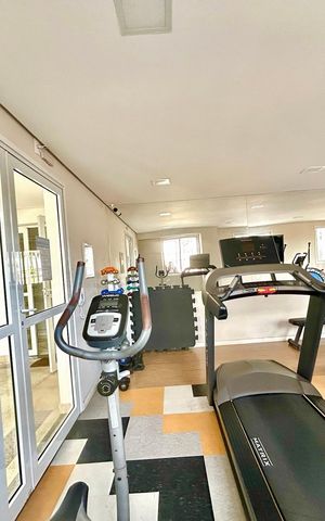Apartamento à venda com 47m², 2 quartos e 1 vaga Apartamento à venda com 47m², 2 quartos e 1 vagaÁrea comum - Academia