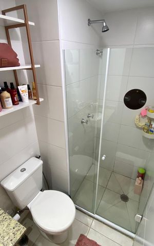 Apartamento à venda com 44m², 1 quarto e 1 vaga Apartamento à venda com 44m², 1 quarto e 1 vagaBanheiro social