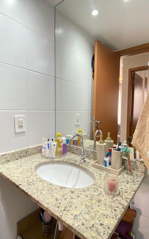 Apartamento à venda com 44m², 1 quarto e 1 vaga Apartamento à venda com 44m², 1 quarto e 1 vagaBanheiro social