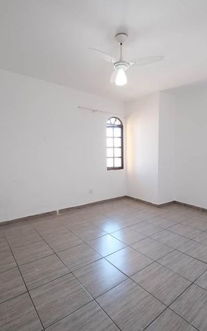 Casa para alugar com 230m², 4 quartos e 2 vagasQuarto 3