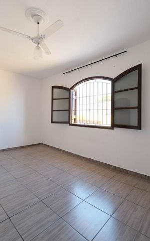 Casa para alugar com 230m², 4 quartos e 2 vagasSuíte