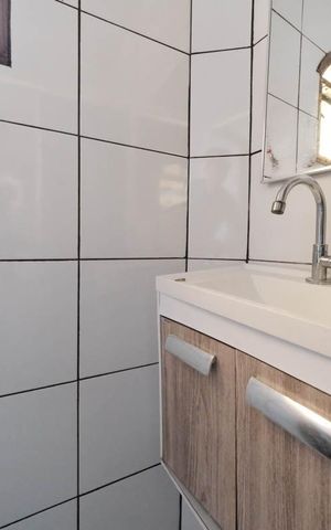 Casa para alugar com 230m², 4 quartos e 2 vagasBanheiro social 2