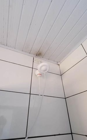 Casa para alugar com 230m², 4 quartos e 2 vagasBanheiro 2