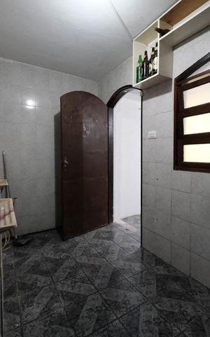 Casa para alugar com 230m², 4 quartos e 2 vagasÁrea de Serviço